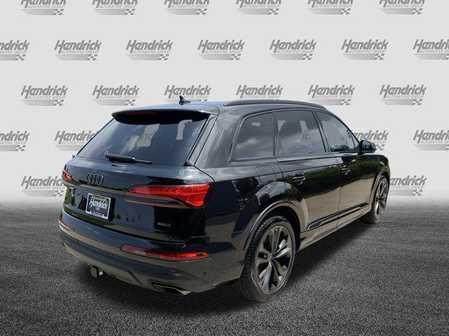 new 2025 Audi Q7 car, priced at $77,450