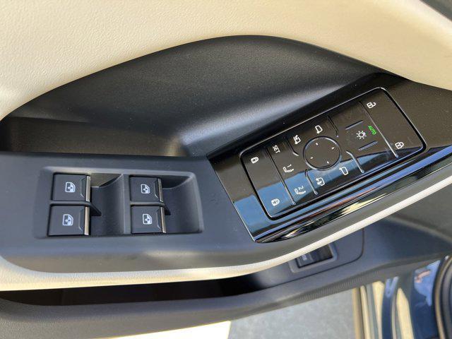 new 2025 Audi Q6 e-tron car, priced at $69,550