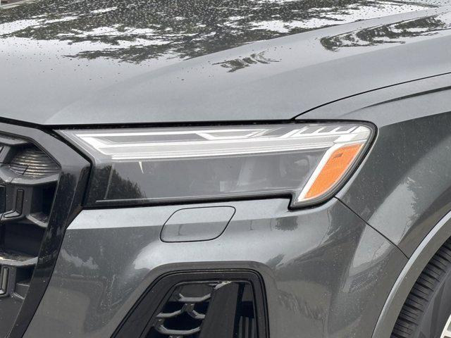 new 2026 Audi Q7 car, priced at $83,590