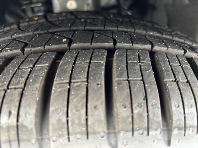 new 2026 Audi Q7 car, priced at $78,295