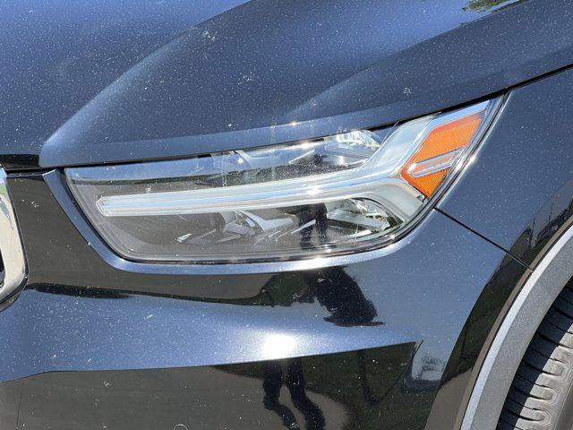 used 2019 Volvo XC40 car, priced at $17,806