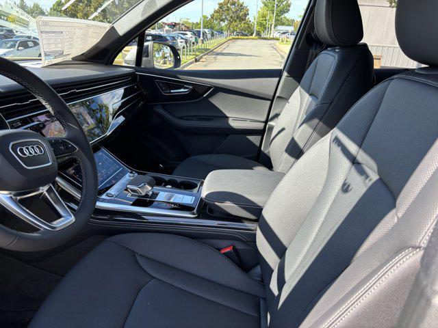 new 2026 Audi Q7 car, priced at $78,295