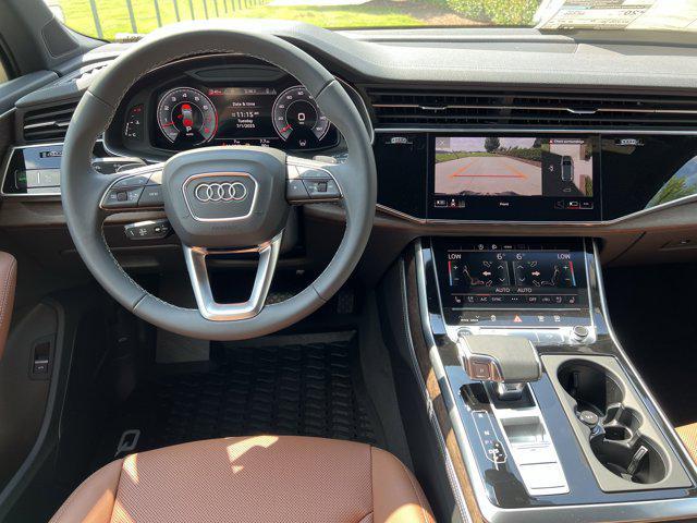 new 2025 Audi Q7 car, priced at $77,450
