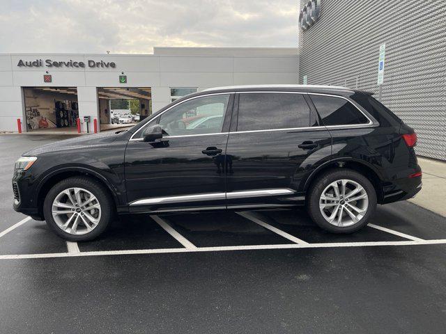 new 2025 Audi Q7 car, priced at $75,800