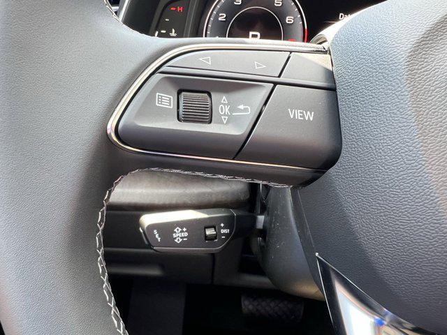 new 2025 Audi Q7 car, priced at $78,950