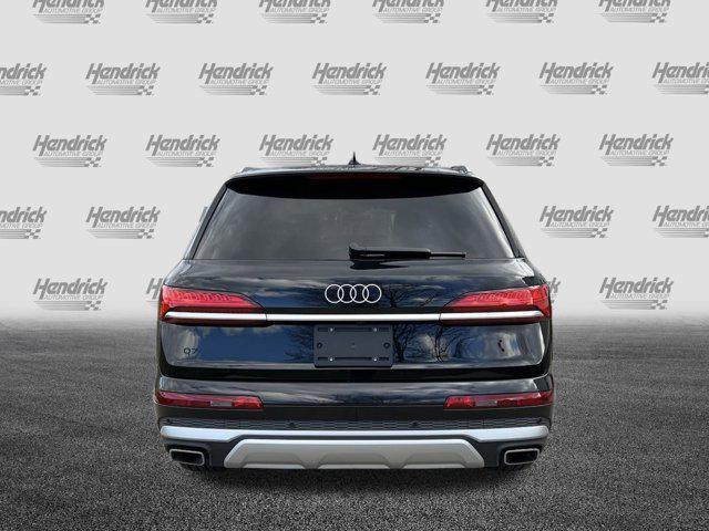 new 2025 Audi Q7 car, priced at $65,600