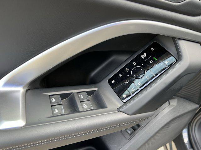new 2025 Audi Q5 car, priced at $61,300