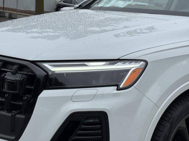 new 2026 Audi Q7 car, priced at $78,295