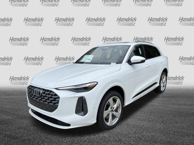 new 2025 Audi Q5 car, priced at $60,975