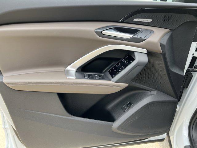 new 2025 Audi Q5 car, priced at $60,975