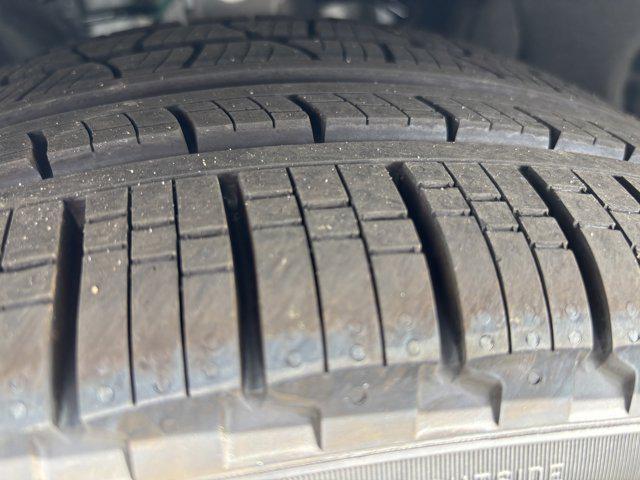 new 2026 Audi Q7 car, priced at $77,195