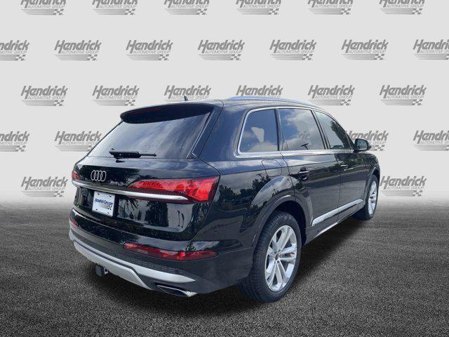 new 2025 Audi Q7 car, priced at $75,800