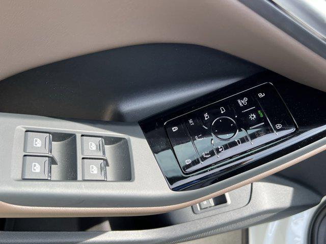 new 2025 Audi Q6 e-tron car, priced at $67,450