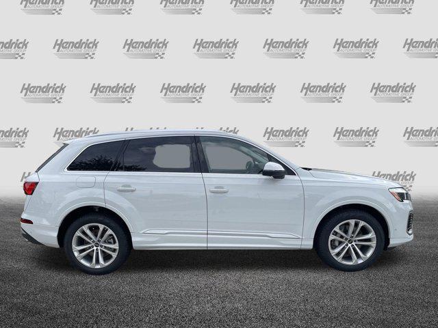 new 2025 Audi Q7 car, priced at $75,800