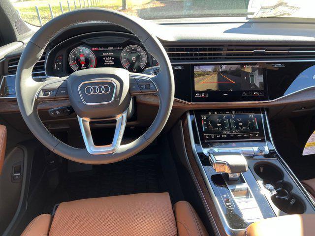 new 2025 Audi Q7 car, priced at $84,600