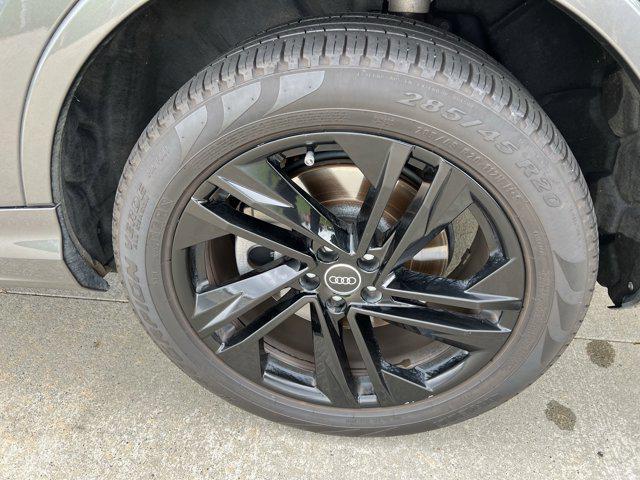 used 2021 Audi Q7 car, priced at $29,999