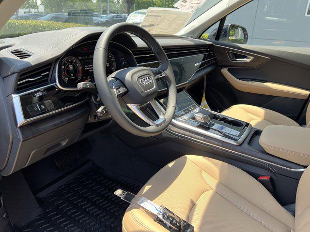 new 2025 Audi Q7 car, priced at $76,205
