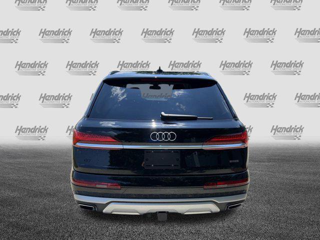 new 2025 Audi Q7 car, priced at $76,205