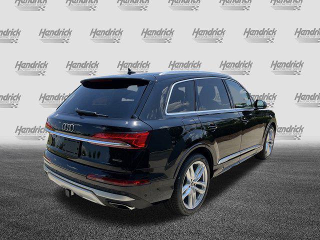 new 2025 Audi Q7 car, priced at $76,205