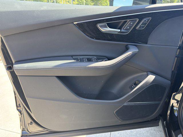 used 2025 Audi Q7 car, priced at $57,316