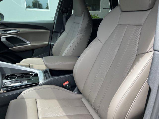 new 2025 Audi Q5 car, priced at $60,975