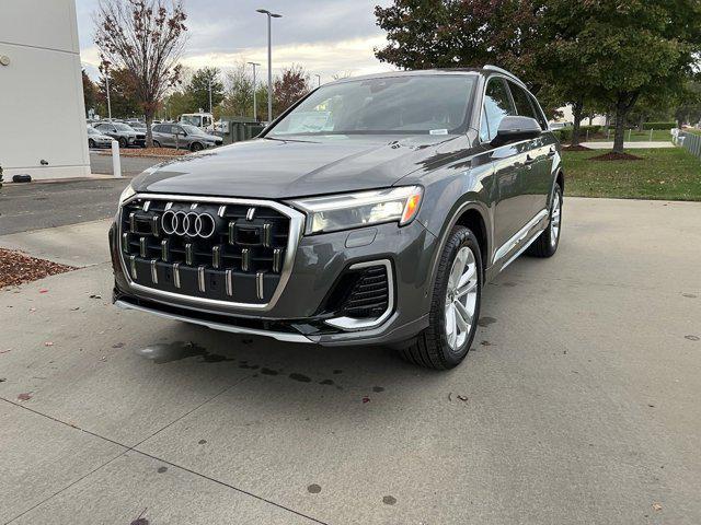 new 2025 Audi Q7 car, priced at $75,800