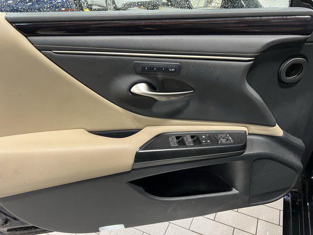 used 2021 Lexus ES 350 car, priced at $35,649