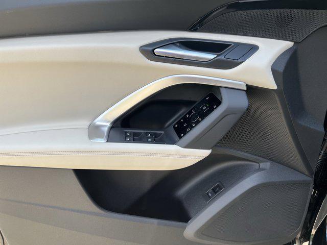 new 2025 Audi Q5 car, priced at $58,190
