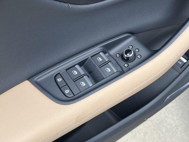 used 2025 Audi Q7 car, priced at $63,189