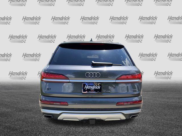 new 2025 Audi Q7 car, priced at $76,480
