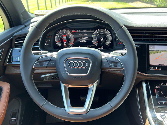 new 2025 Audi Q7 car, priced at $84,205