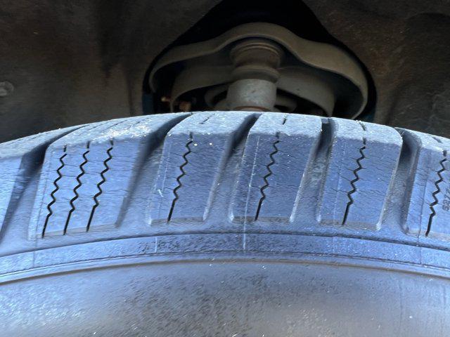 used 2015 Jeep Grand Cherokee car, priced at $12,699