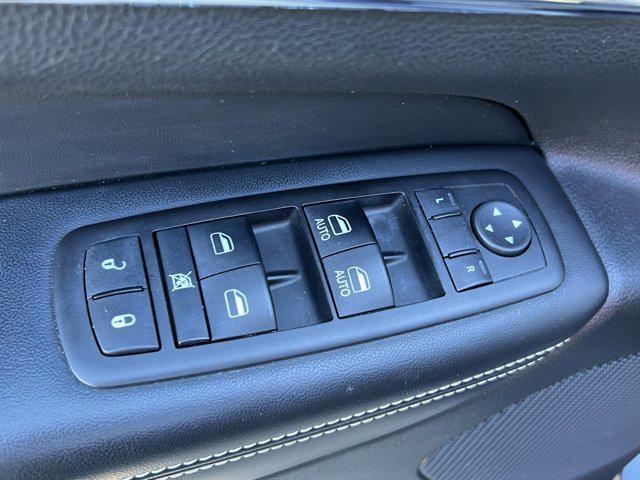 used 2015 Jeep Grand Cherokee car, priced at $12,699