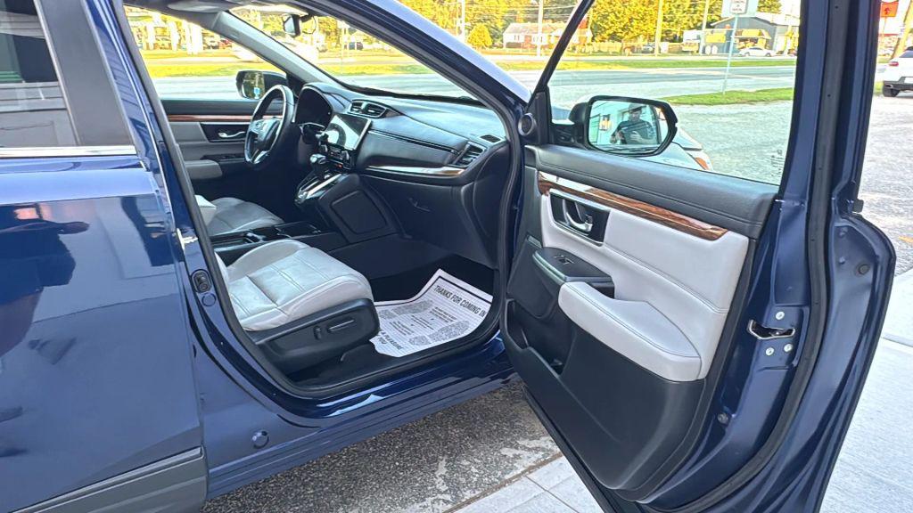 used 2017 Honda CR-V car, priced at $17,995
