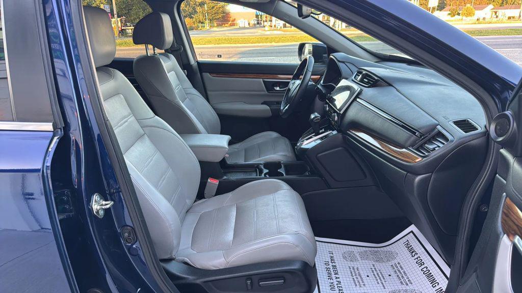 used 2017 Honda CR-V car, priced at $17,995