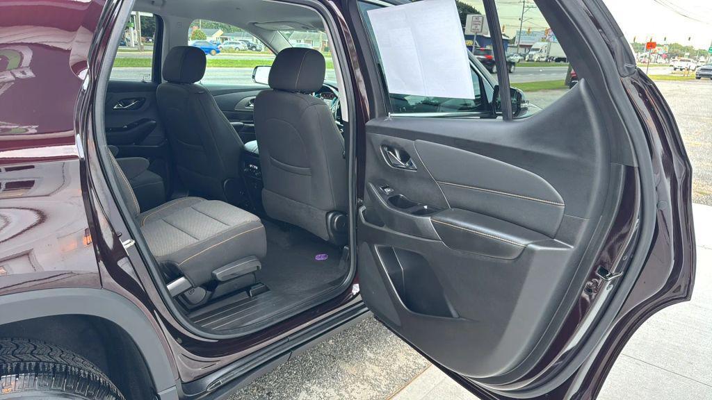used 2020 Chevrolet Traverse car, priced at $23,995