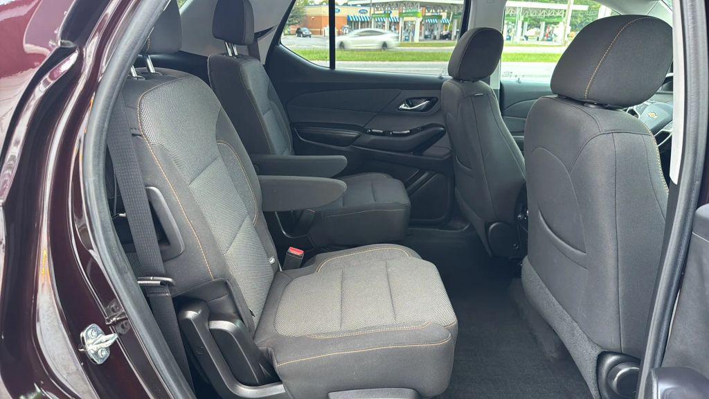 used 2020 Chevrolet Traverse car, priced at $23,995