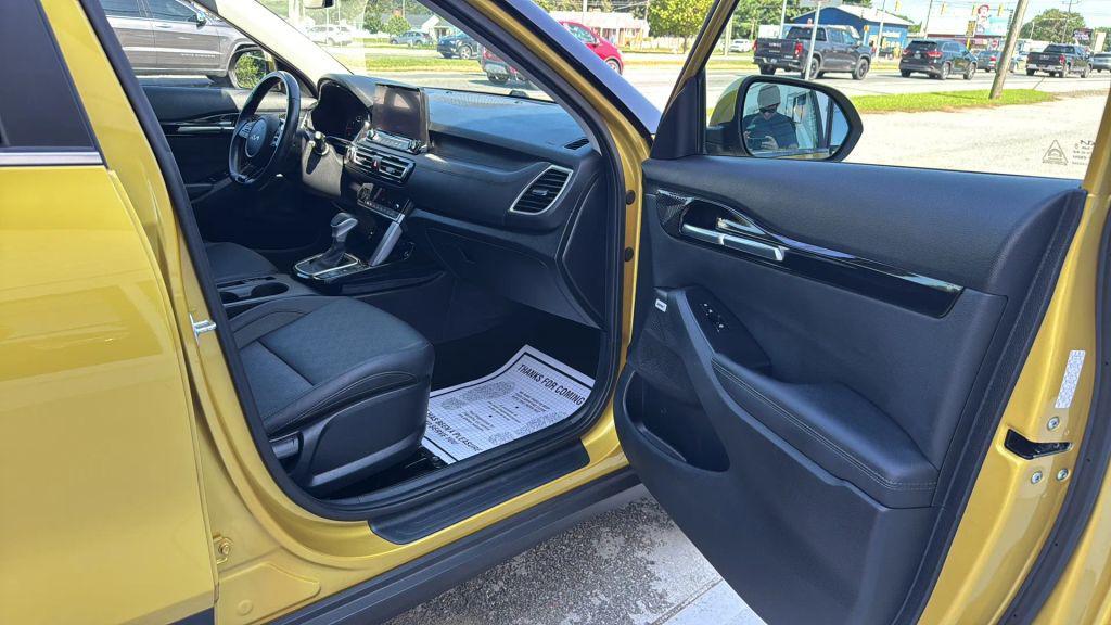 used 2023 Kia Seltos car, priced at $23,995
