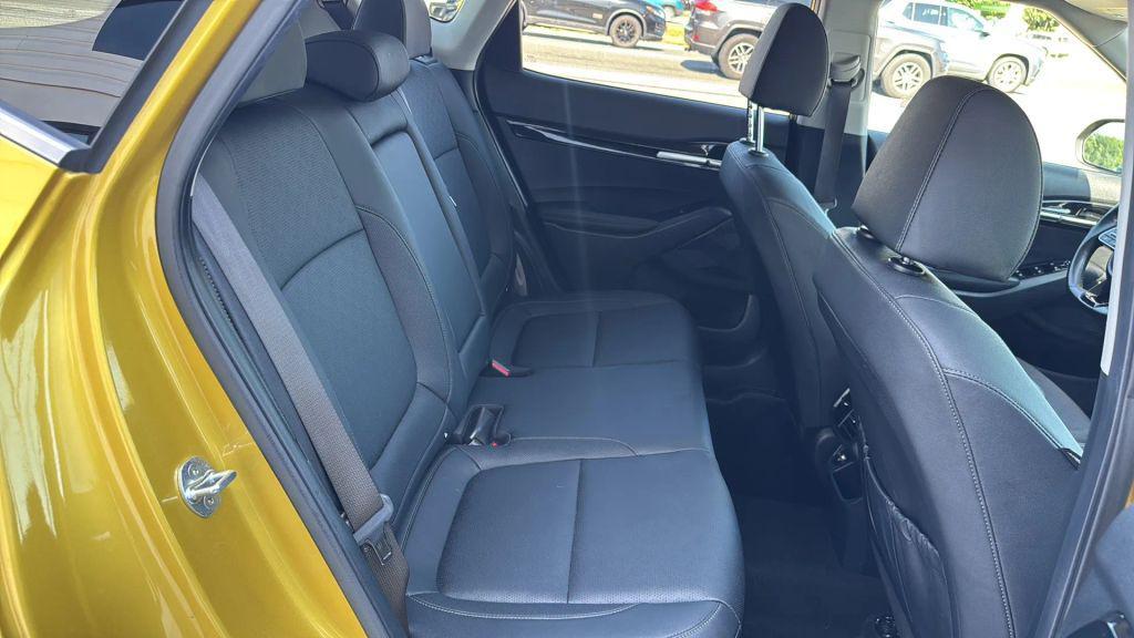 used 2023 Kia Seltos car, priced at $23,995