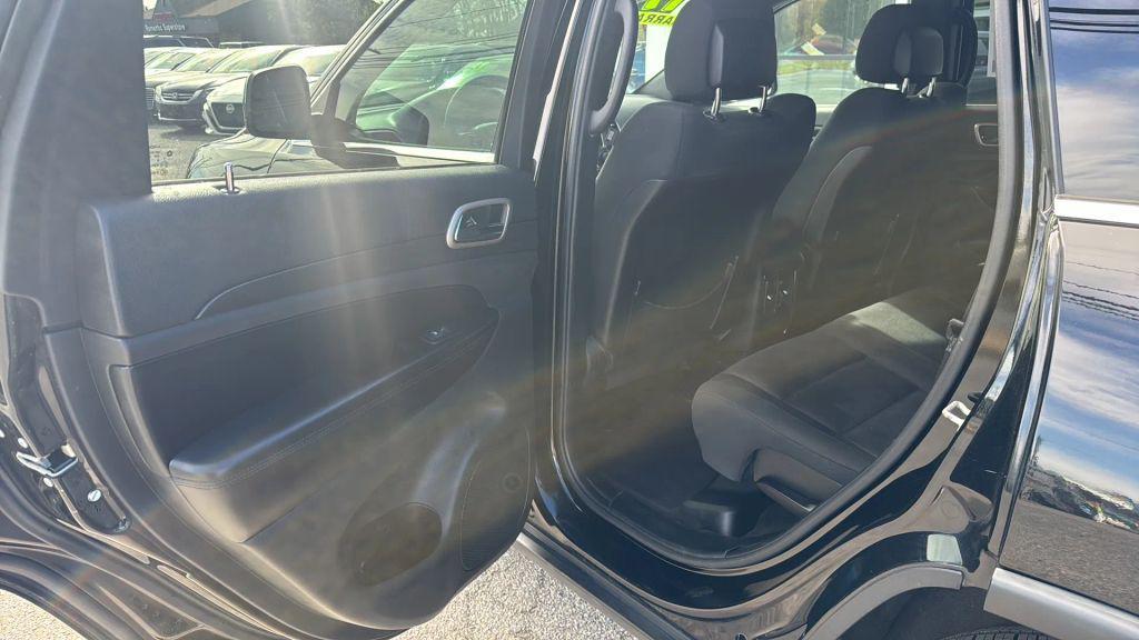 used 2017 Jeep Grand Cherokee car, priced at $11,995