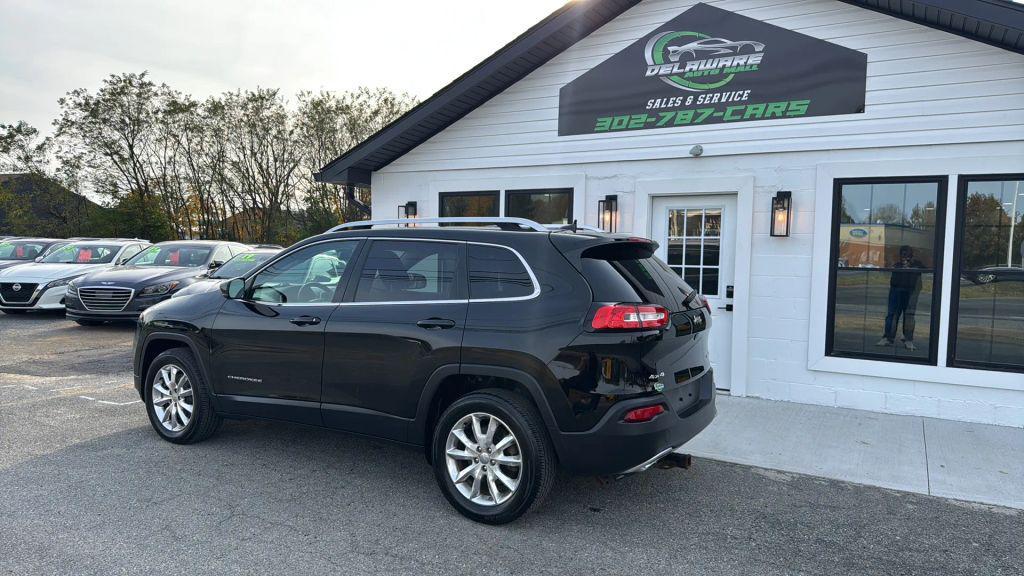 used 2017 Jeep Cherokee car, priced at $11,995