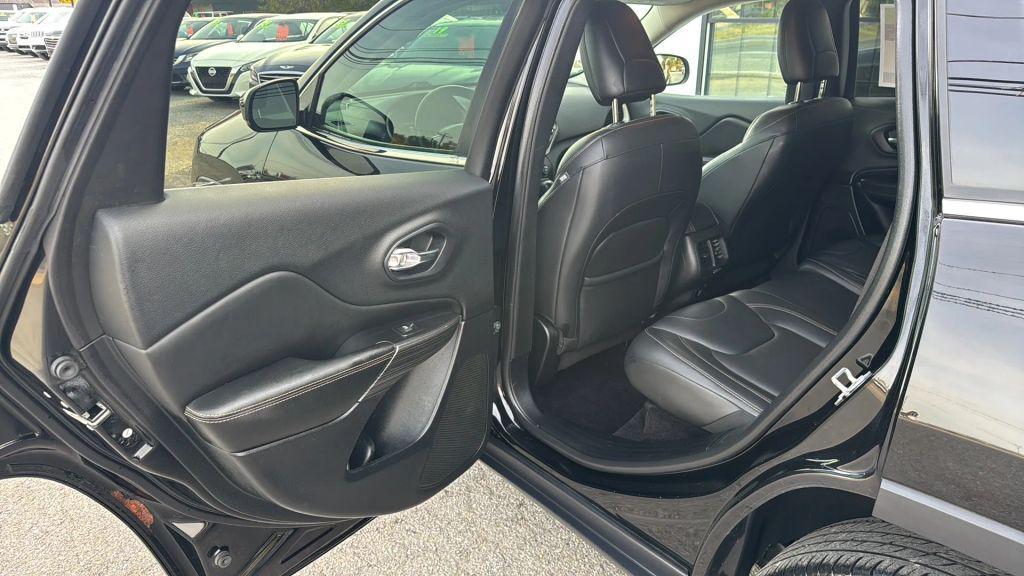 used 2017 Jeep Cherokee car, priced at $11,995