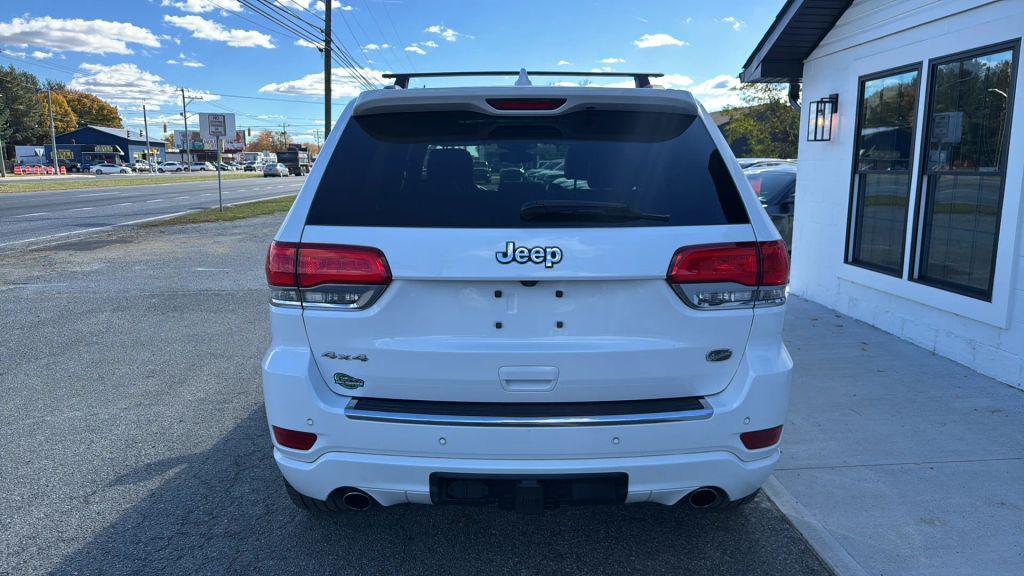 used 2018 Jeep Grand Cherokee car, priced at $14,995