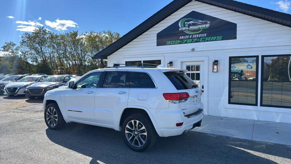 used 2018 Jeep Grand Cherokee car, priced at $14,995