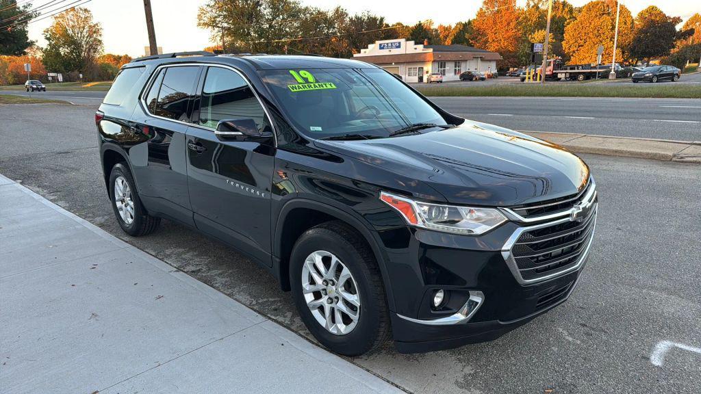 used 2019 Chevrolet Traverse car, priced at $18,995
