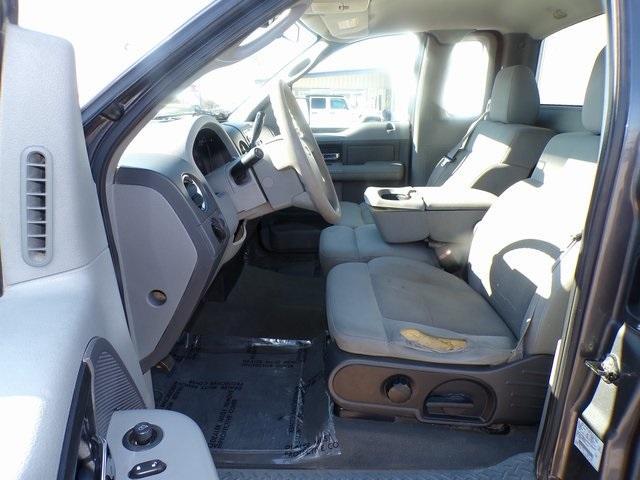 used 2004 Ford F-150 car