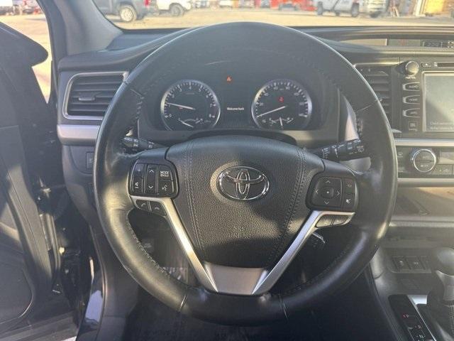 used 2017 Toyota Highlander car, priced at $27,988