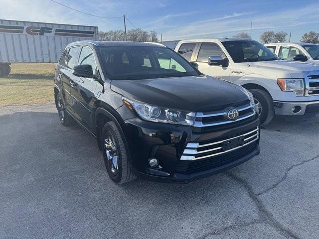 used 2017 Toyota Highlander car, priced at $27,988