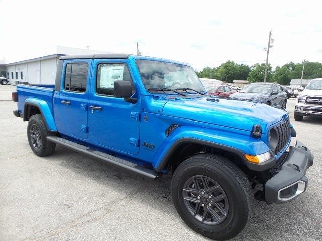 new 2024 Jeep Gladiator car, priced at $52,450