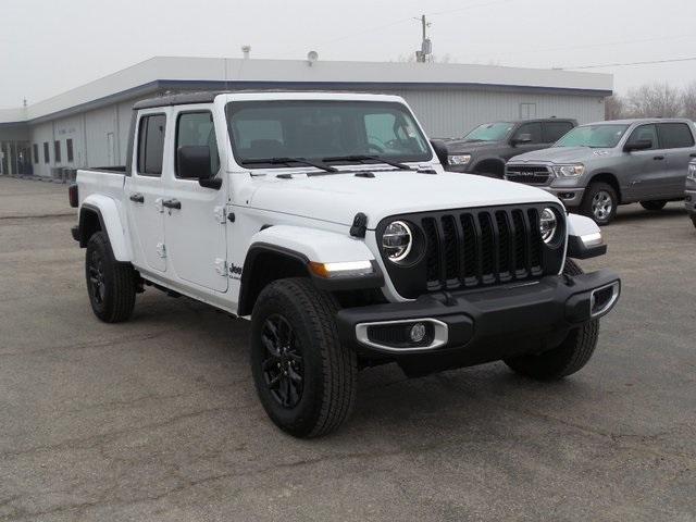 used 2022 Jeep Gladiator car, priced at $37,398